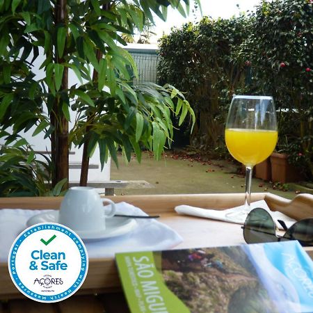 Azores Holidays House -B&B - Suites - Self Check-In Keyboard Ponta Delgada Eksteriør bilde
