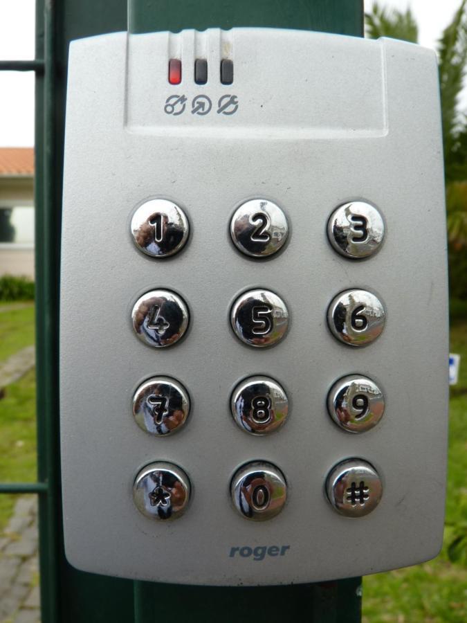 Azores Holidays House -B&B - Suites - Self Check-In Keyboard Ponta Delgada Eksteriør bilde
