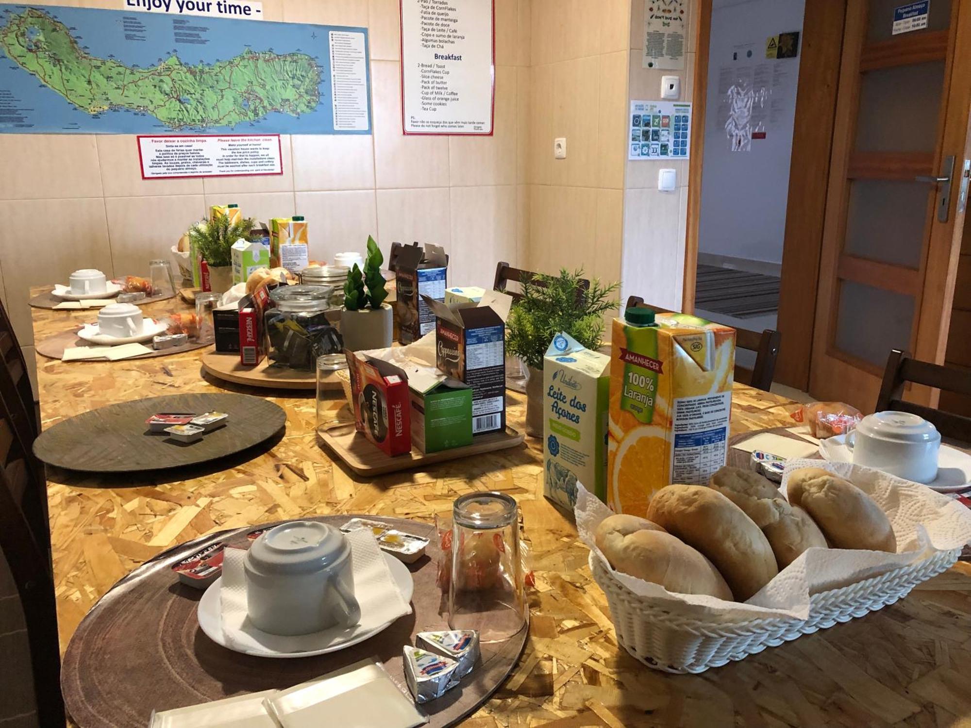 Azores Holidays House -B&B - Suites - Self Check-In Keyboard Ponta Delgada Eksteriør bilde