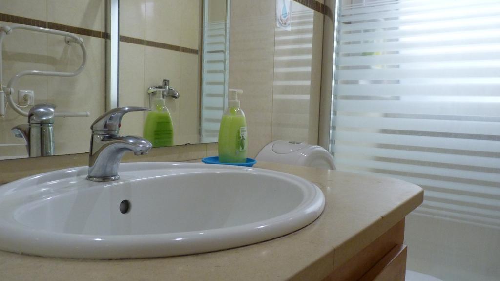 Azores Holidays House -B&B - Suites - Self Check-In Keyboard Ponta Delgada Eksteriør bilde